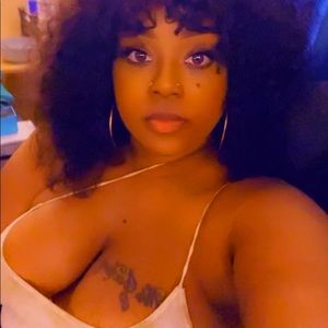 Meet your Posher, Ashli